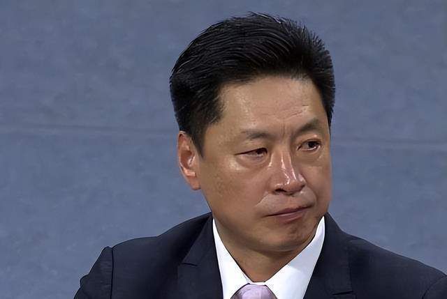 米兰在对阵弗洛西诺内的比赛中将只剩下托莫里一名中后卫，卡卢卢、佩莱格里诺和佳夫都铁定会缺席。